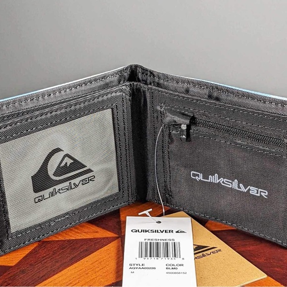 NWT Quiksilver | Blue Tie-Dye Logo Freshness Wallet - Picture 3 of 3
